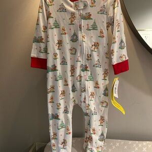Baby Loren - Christmas Winnie the Pooh Footies Pjs - Never worn! NWT!